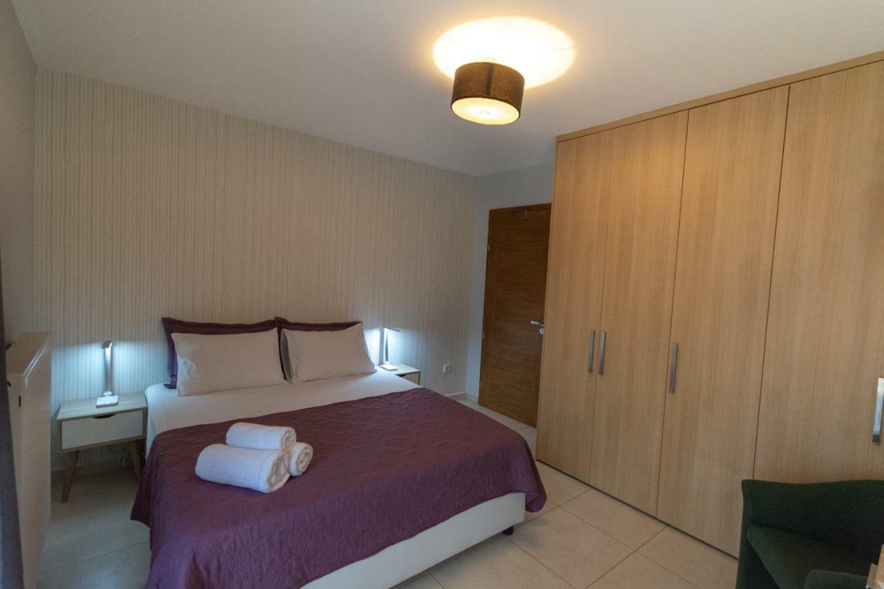 Spacious Fully Equipped 3Bd 2Bath Apt In The Heart Of City With Balconies Ac And Fast Wifi #2 Kandiye Dış mekan fotoğraf